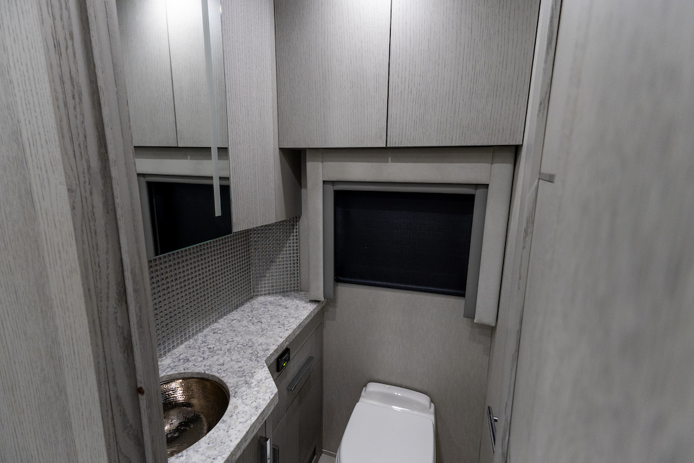 2022 Newmar King Aire For Sale